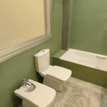 Appartement Un Jardin En La Alfalfa - Kainga Homes Sevilla